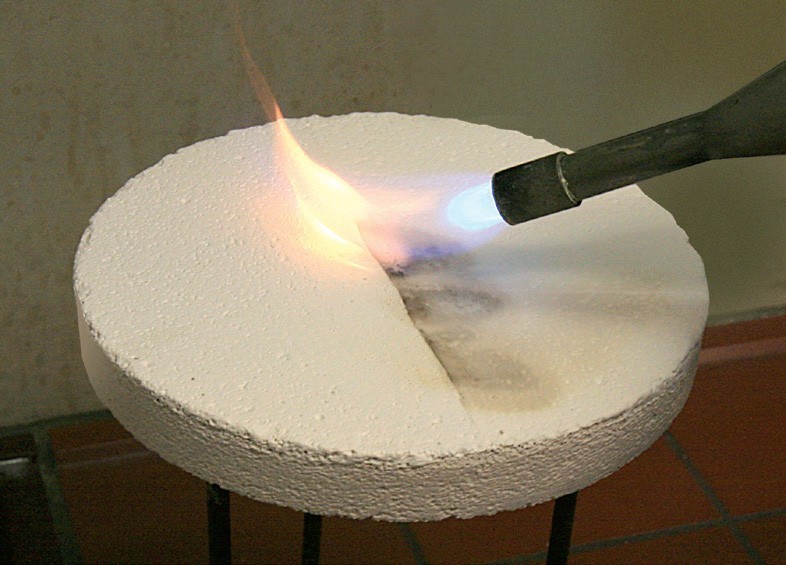 Farby krzemianowe są niepalne.