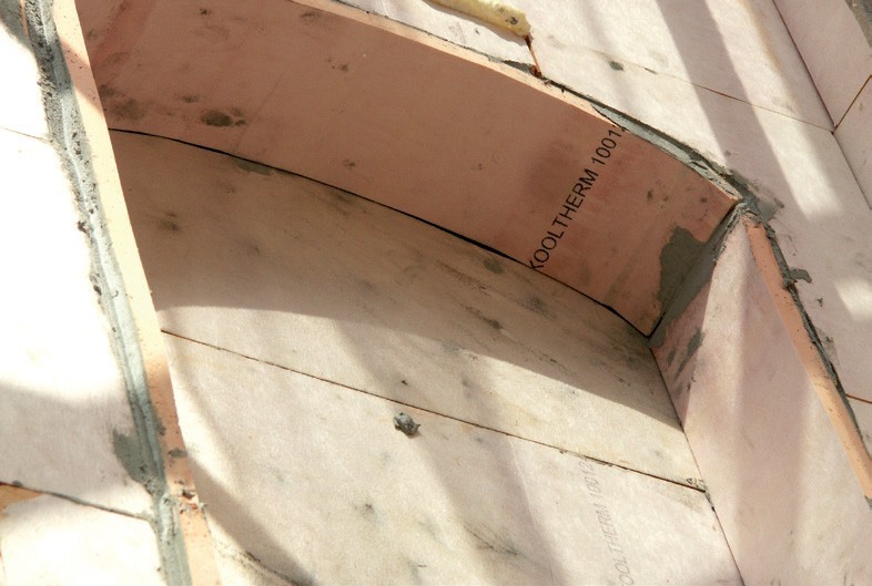 Fot. 1. Pianka rezolowa użyta do izolacji blendy.