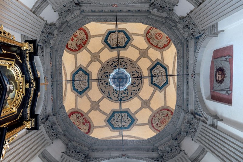 Lublin, kościół
dominikanów, dekoracja
kopuły kaplicy
Firlejów po konserwacji.
Fot. P. Maciuk, 2018