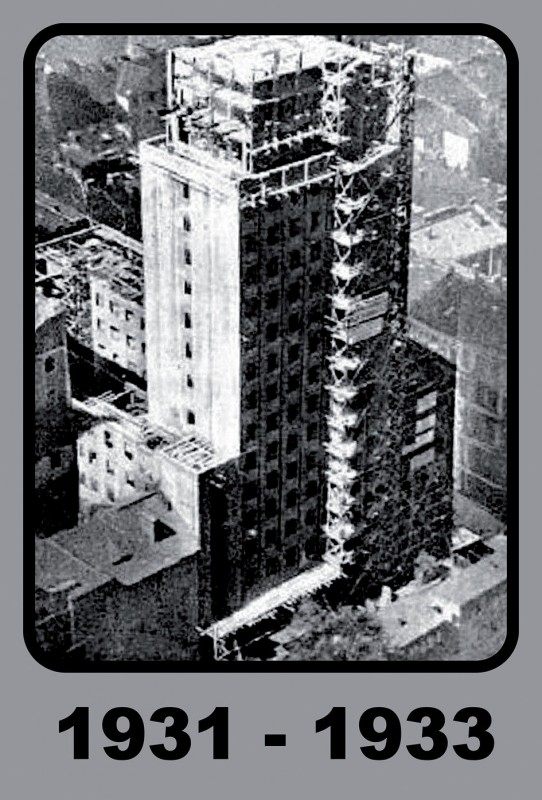 Budowa PRUDENTIALU
na plakacie
Piotra Grzegorza
Mądracha