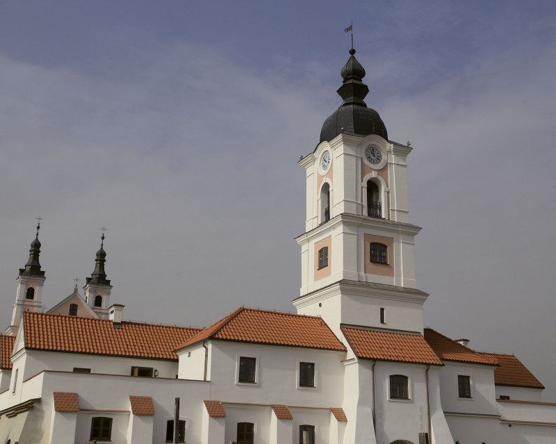 Pokamedulski Klasztor w Wigrach, dachówka ceramiczna BORNHOLM (dzisiaj pod nazwą MILANO)